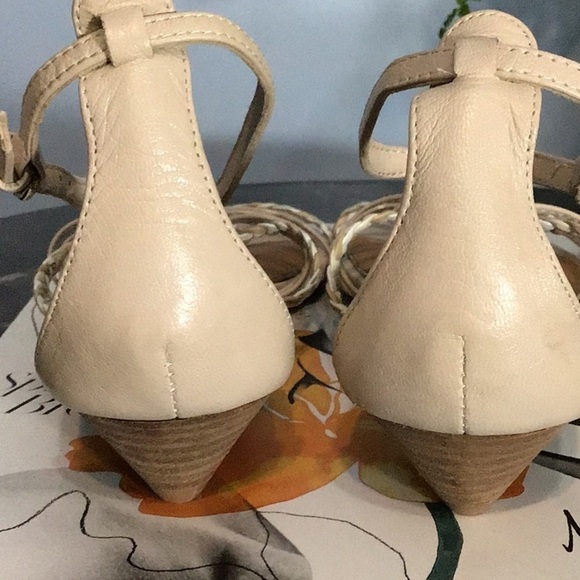 Mark & James x Badgley Mischka Royce Sandals Size 7.5 - Picture 6 of 8